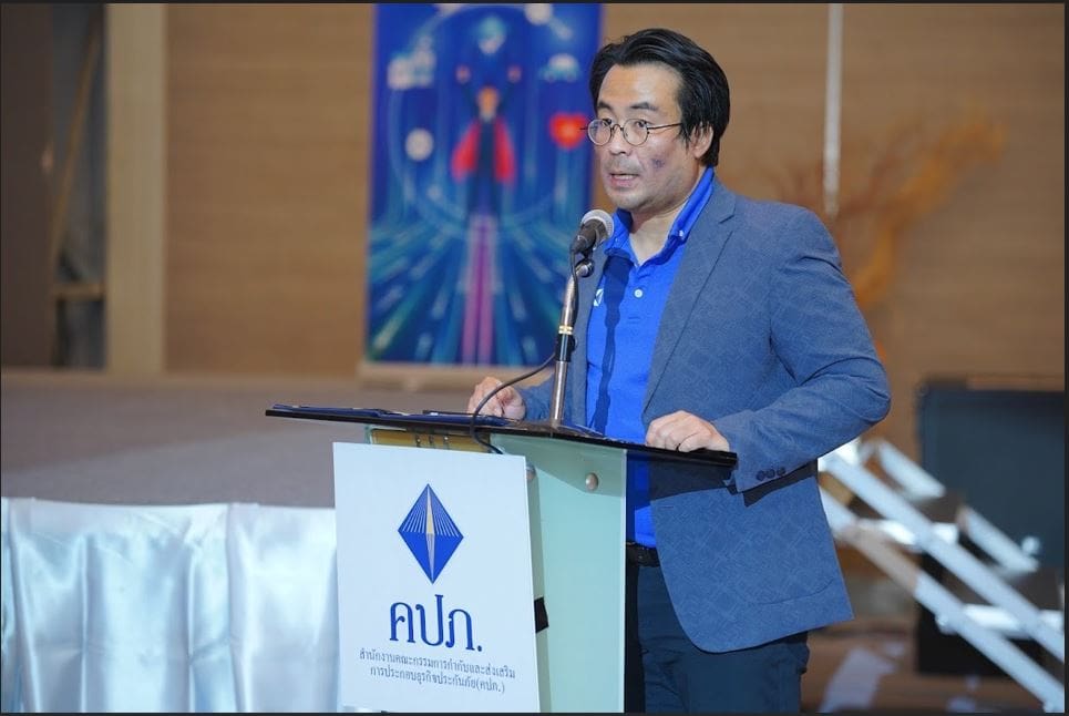 คปภ. ลงพื้นที่ Road Show ให้ความรู้ด้านการประกันภัยและการฉ้อฉลประกันภัย แก่นักเรียนและนักศึกษา พร้อมเปิดเวทีสัมมนาติดอาวุธทางความคิดไขปมประกันภัยลดความเสี่ยง แก่ประชาชนและผู้ประกอบการ SMEs ในจังหวัดนครสวรรค์