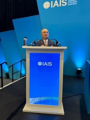 เลขาธิการ คปภ. นำทัพผู้บริหารสำนักงาน คปภ. ร่วมถกแนวทางกำกับดูแลธุรกิจประกันภัยในเวทีการประชุม IAIS 2024 ณ เมืองเคปทาวน์ ประเทศแอฟริกาใต้