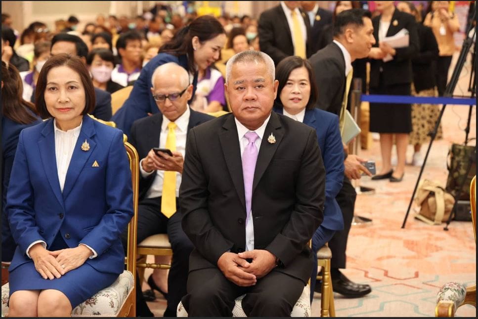 “พิพัฒน์" มุ่งสร้างสวัสดิการให้เงินทดแทนการขาดรายได้ แรงงานอิสระและอาสาสมัครแรงงาน ในพื้นที่ กทม. กว่า 1.72 ล้านคน