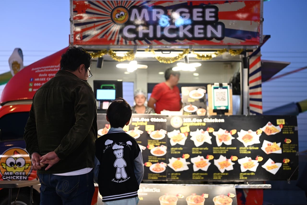 เริ่มแล้ว! มหกรรมสุขเต็มสิบ ฉลองเปิดสะพานทศมราชัน

พบกับ 5 ไฮไลท์ อิ่มฟิน ช้อปสนุก ชมวิวสวยครั้งสำคัญก่อนเปิดใช้งานจริง