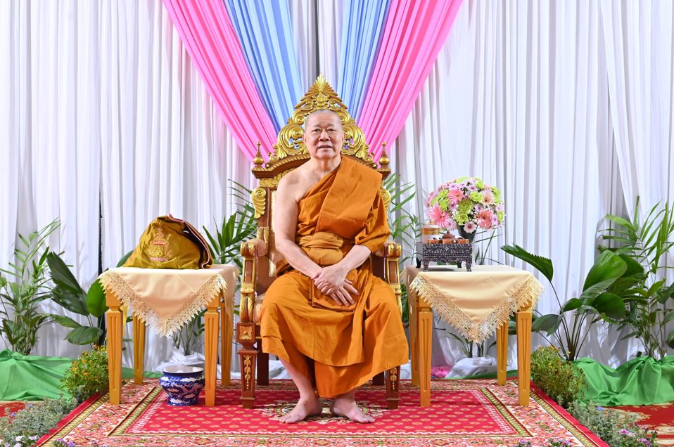 สมเด็จพระมหารัชมงคลมุนี เป็นประธานฝ่ายสงฆ์ ในพิธีเปิดพิพิธภัณฑ์วัดบางน้ำผึ้งนอก

บูรณะโดยกลุ่มบริษัทบางจาก ในโอกาส ครบรอบ 40 ปี ก้าวสู่ทศวรรษที่ 5