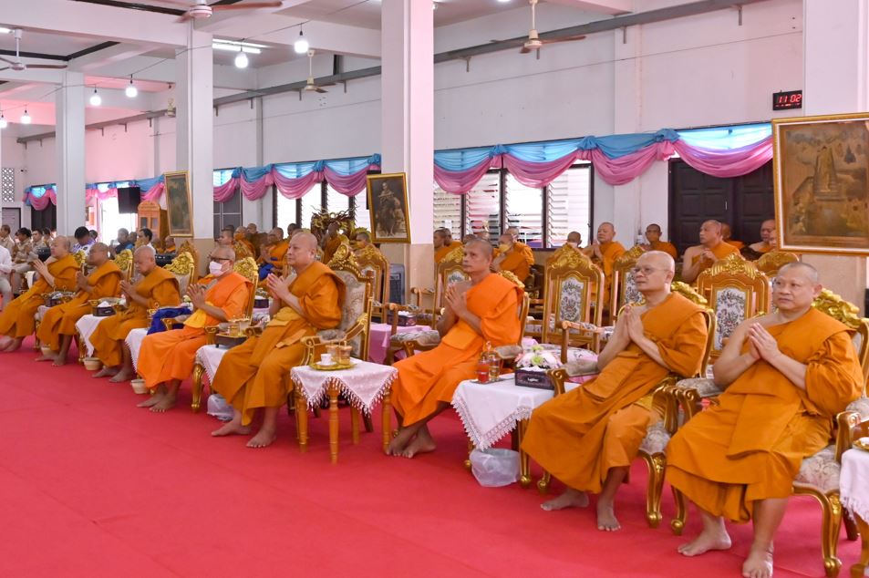 สมเด็จพระมหารัชมงคลมุนี เป็นประธานฝ่ายสงฆ์ ในพิธีเปิดพิพิธภัณฑ์วัดบางน้ำผึ้งนอก

บูรณะโดยกลุ่มบริษัทบางจาก ในโอกาส ครบรอบ 40 ปี ก้าวสู่ทศวรรษที่ 5