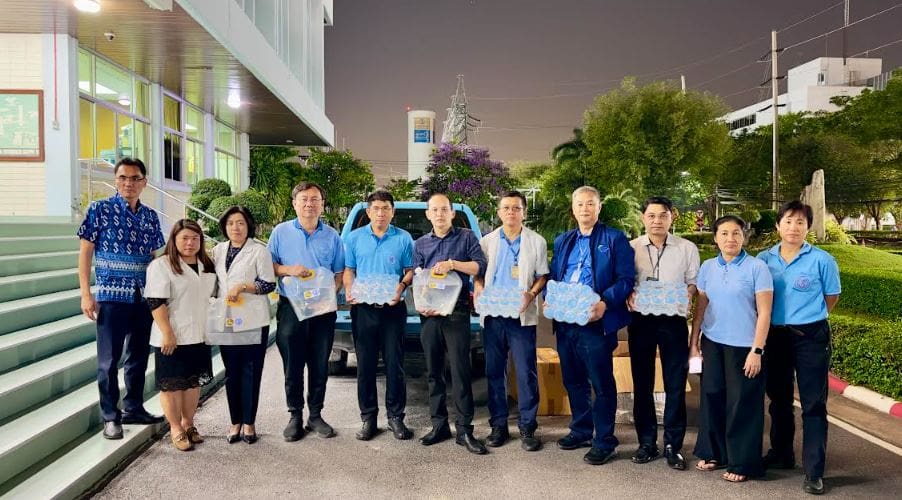 มท.3 ร่วม กปน. มอบน้ำดื่มช่วยเหลือบรรเทาความเดือดร้อน รพ.ราชวิถี เหตุแผ่นดินไหว