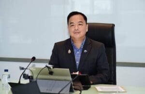 "พงศ์กวิน" ที่ปรึกษา รมต.คมนาคม พร้อมด้วยทีม "สภากรุงเทพมหานคร" และ "กทพ." เดินหน้าผลักดันโครงการในเขตทุกพื้นที่ให้สำเร็จตามแผน หวังให้พี่น้องประชาชนได้ใช้ประโยชน์ในพื้นที่อย่างคุ้มค่ามากสุด ย้ำทุกโครงการที่จัดทำต้องมีความปลอดภัย! 