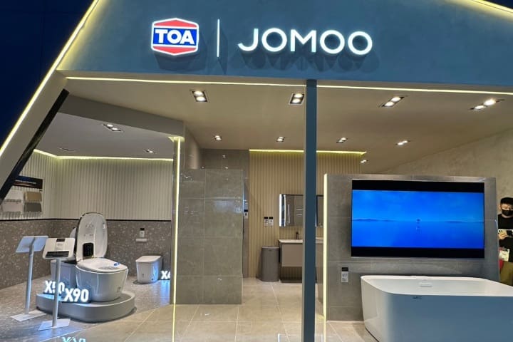 TOA เปิดบ้านแห่งอนาคต โชว์เทคโนโลยีห้องน้ำอัจฉริยะ ‘JOMOO’พร้อมนวัตกรรมที่ ‘เป็นมากกว่าสี’ มิติใหม่แห่งการอยู่อาศัยแบบ Total Solution