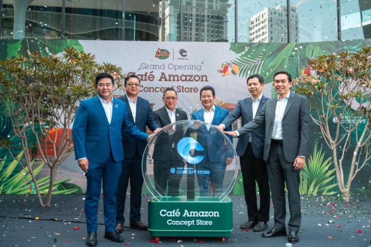 OR เปิด Café Amazon Concept Store แห่งแรกในกัมพูชา ใจกลางกรุงพนมเปญ ตอกย้ำแนวคิด “They Grow – We Grow” สู่การเติบโตที่ยั่งยืน