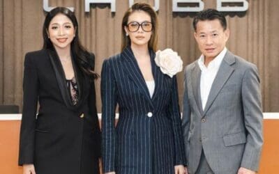 ชับบ์ ไลฟ์ ประกันชีวิต ก้าวสู่ปีที่ 25 จับมือ แพร-วทานิกา รังสรรค์ชุดสูทพิเศษจากแบรนด์ VATANIKA เพื่อเชิดชูสุดยอดตัวแทน ตอกย้ำการสร้างมาตรฐานใหม่ของตัวแทน