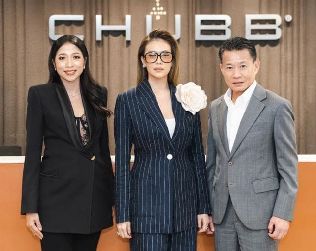 ชับบ์ ไลฟ์ ประกันชีวิต ก้าวสู่ปีที่ 25 จับมือ แพร-วทานิกา รังสรรค์ชุดสูทพิเศษจากแบรนด์ VATANIKA เพื่อเชิดชูสุดยอดตัวแทน ตอกย้ำการสร้างมาตรฐานใหม่ของตัวแทน