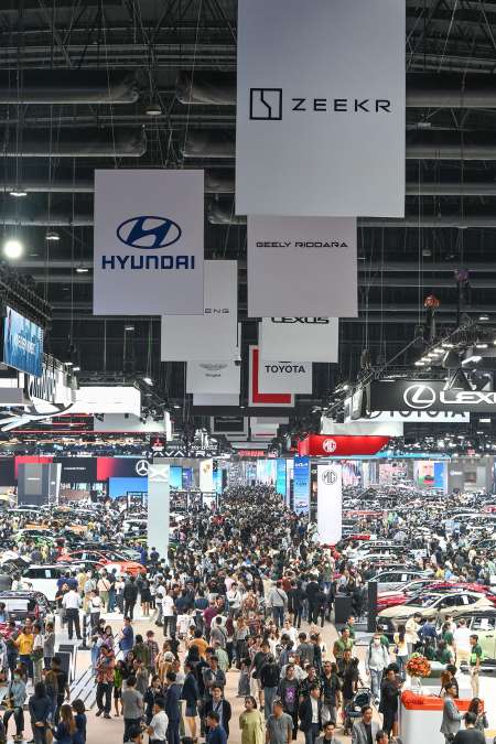 ครึ่งทาง “บางกอก มอเตอร์โชว์”
ผู้บริโภคแห่ตอบรับรถ xEV ดันยอดจองโต 29%