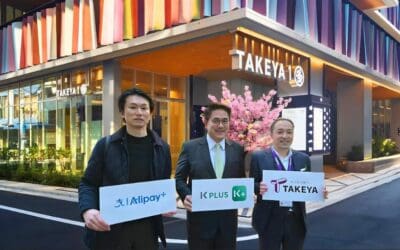 กสิกรไทยให้คนไทยเที่ยวนอกสะดวก ง่ายไปอีกขั้น ขยายบริการ QR สแกนจ่ายผ่าน K PLUS ได้แล้วใน 47 ประเทศทั่วโลก พร้อมตั้งเป้าธุรกรรมปีนี้โต 9 เท่า