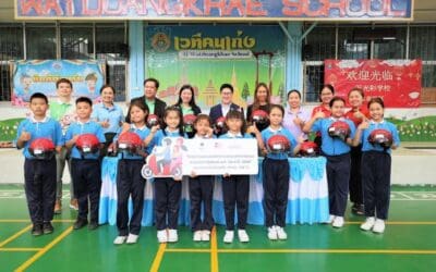 พรูเด็นเชียล ประเทศไทย ร่วมกับ คปภ. สนับสนุนหมวกนิรภัย เสริมสร้างความปลอดภัยทางถนนแก่เยาวชน 