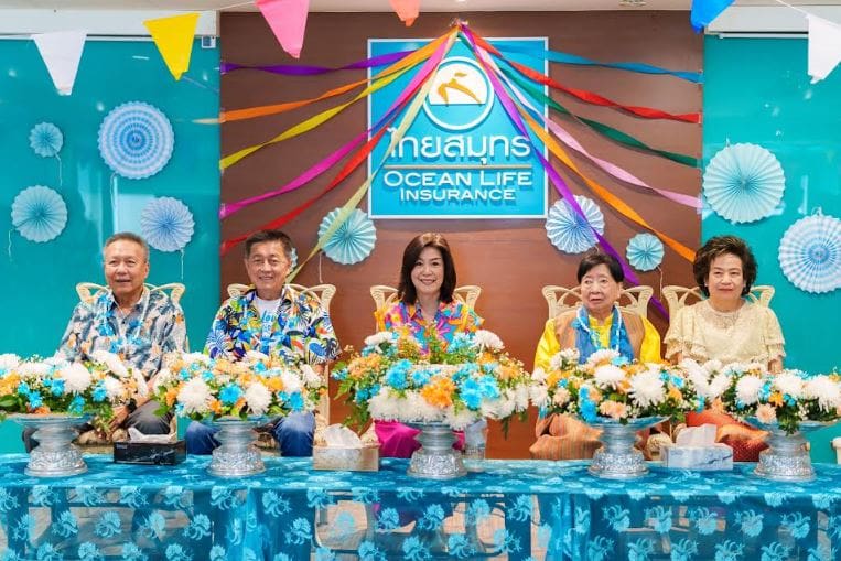 OCEAN LIFE ไทยสมุทรประกันชีวิต จัดกิจกรรม “OCEAN LIFE Songkran Festival 2025” ร่วมสืบสานประเพณีไทย เติมความสุขต้อนรับปีใหม่ไทย