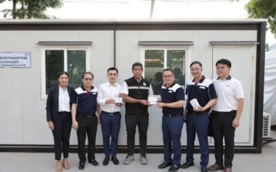 OR มอบ พีทีที สเตชั่น พริวิเลจการ์ด มูลค่า 100,000 บาท แก่ กทม. สำหรับภารกิจกู้ภัยและค้นหาผู้สูญหายในพื้นที่อาคารถล่ม