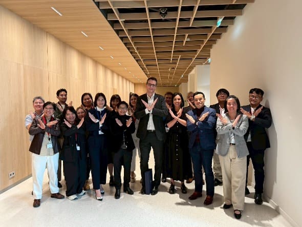 กรุงไทย–แอกซ่า ประกันชีวิต ตอกย้ำผู้นำด้านธุรกิจประกันชีวิต และสุขภาพ  ชู 5 กลยุทธ์หลัก เน้นการเติบโตอย่างยั่งยืน  พร้อมเปิดสำนักงานใหญ่กลุ่มแอกซ่า ประเทศฝรั่งเศสเป็นครั้งแรก