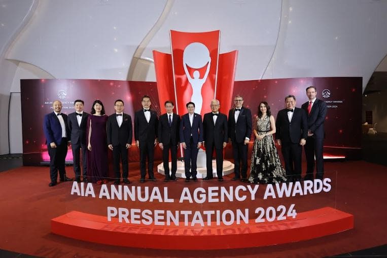 เอไอเอ ประเทศไทย มอบรางวัลเกียรติยศแก่สุดยอดตัวแทน “ที่สุดแห่งปี” ประจำปี 2567 ในงาน AIA Annual Agency Awards Presentation 2024