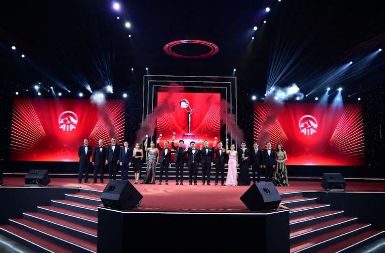 เอไอเอ ประเทศไทย มอบรางวัลเกียรติยศแก่สุดยอดตัวแทน “ที่สุดแห่งปี” ประจำปี 2567
ในงาน AIA Annual Agency Awards Presentation 2024