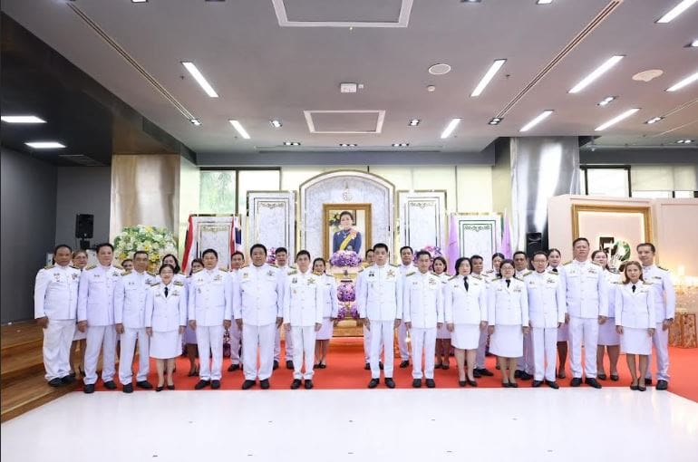 ธ.ก.ส. ร่วมถวายพระพรชัยมงคล สมเด็จพระนางเจ้าสุทิดา พัชรสุธาพิมลลักษณ พระบรมราชินี