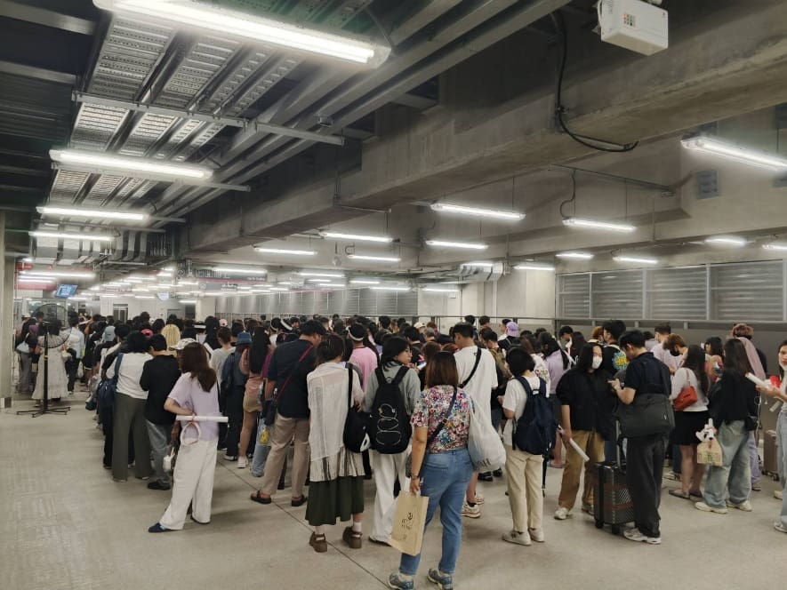 วันหยุดยาวคึกคัก! คนแห่ใช้ระบบรางทะลุ 1.2 ล้าน เที่ยว รถไฟฟ้าสีชมพูส่วนต่อขยายทำสถิติใหม่นับตั้งแต่เปิดทดลองให้บริการ