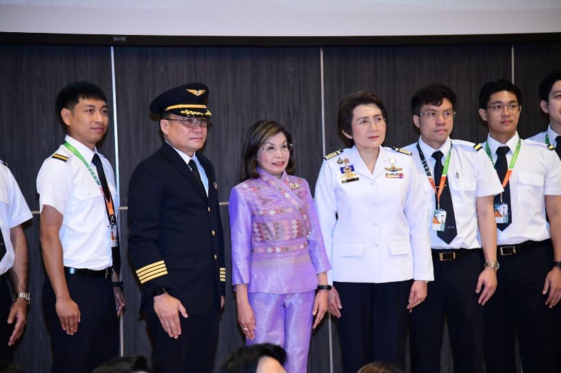 “มนพร” ดัน สบพ.-การบินไทย ผนึกกำลังผลิตบุคลากรการบิน เสริมศักยภาพอุตสาหกรรม มุ่งสู่ Aviation Hub of ASEAN

