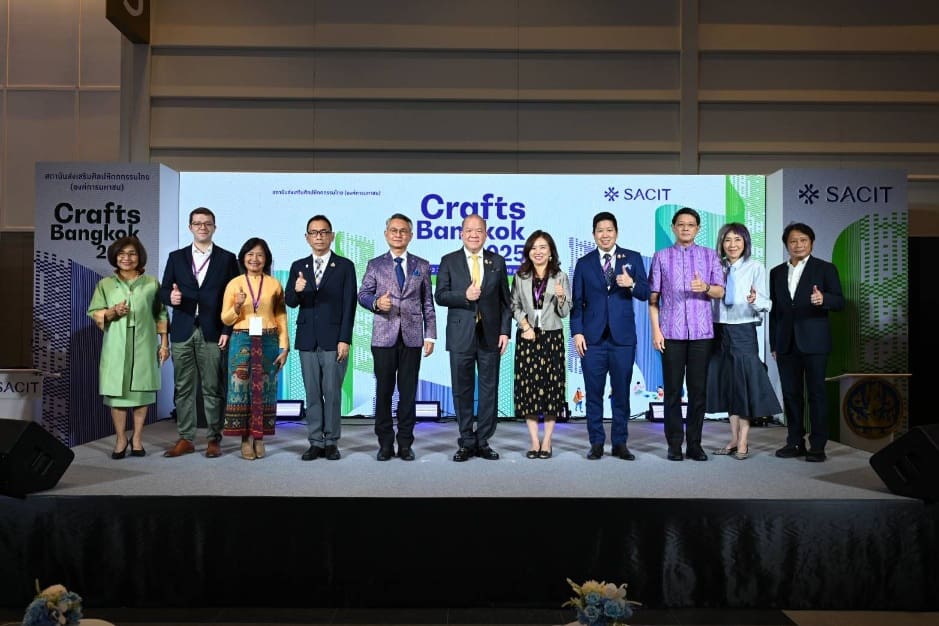 “พิชัย” เปิดงาน “Crafts Bangkok 2025” หนุน SACIT ผลักดันไทยเป็นศูนย์กลางหัตถกรรมแห่งอาเซียน จุดประกายคนรุ่นใหม่ สู่ตลาดโลก