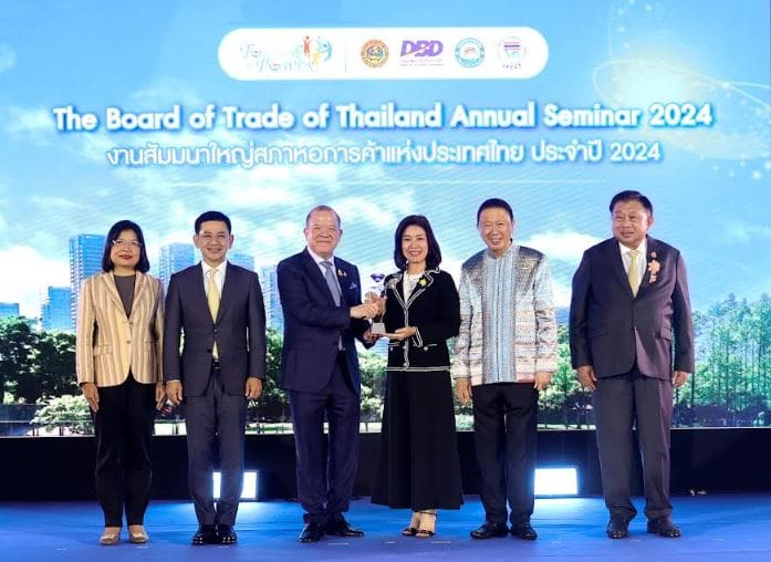 สมาคมประกันชีวิตไทย ครองความเป็นเลิศรอบด้านคว้ารางวัล “สมาคมการค้ายอดเยี่ยม ประจำปี 2024” สมัยที่ 8