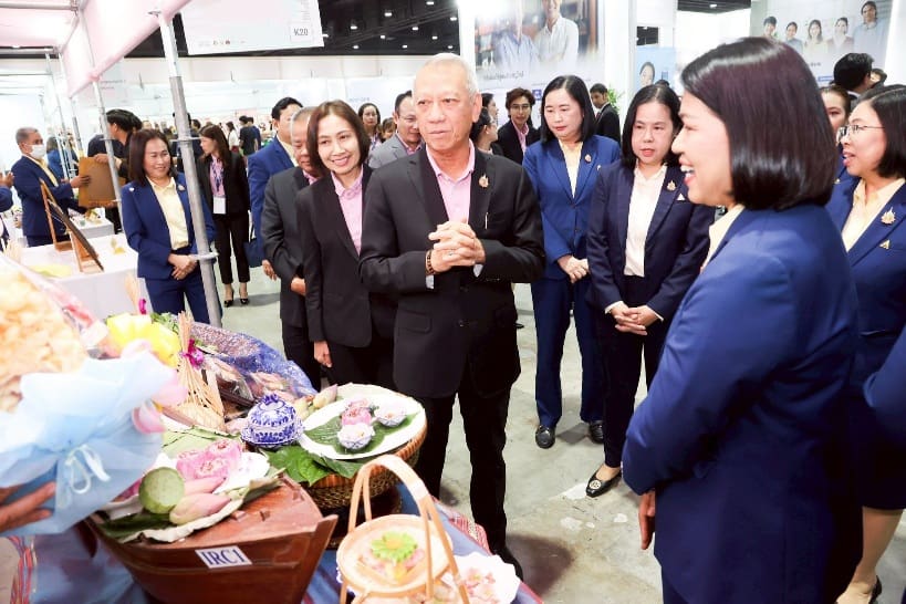 SSO MARKET 2025 กระแสตอบรับดี “พิพัฒน์” เผย ประชาชนเข้าใจประกันสังคมมากขึ้น กระทรวงแรงงานมุ่งสร้างหลักประกันชีวิตที่เข้าถึงได้จริง