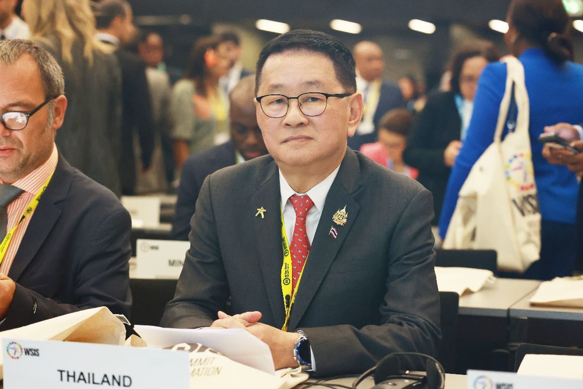 ดีอี เผยศูนย์ AOC 1441 คว้ารางวัลชนะเลิศ “WSIS PRIZES 2025” จาก ITU