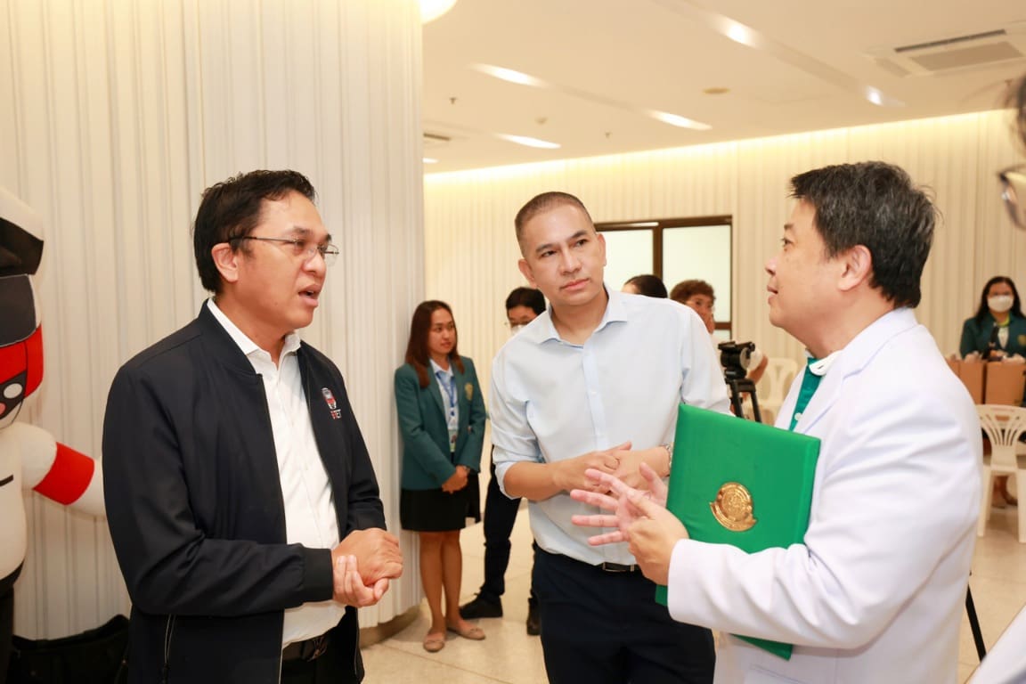 รฟฟท. จัดโครงการ CSR  "สายสีแดงร่วมส่งต่อลมหายใจให้น้องหมาน้องแมว" พร้อมมอบเงินสนับสนุน ให้แก่คณะสัตวแพทยศาสตร์ มหาวิทยาลัยเกษตรศาสตร์