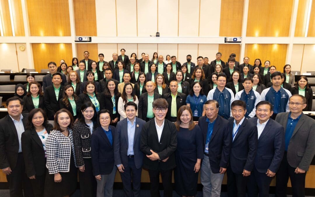 กรุงเทพประกันภัยเปิดบ้านต้อนรับคณะผู้บริหารและเจ้าหน้าที่สายส่งเสริมและประกันภัยภูมิภาค สำนักงาน คปภ. ศึกษาดูงานระบบรับประกันภัยและการเคลมรถยนต์และสุขภาพ ที่นำเทคโนโลยีมาใช้อำนวยความสะดวกแก่ลูกค้าและคู่ค้า