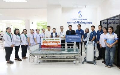 กรุงเทพประกันภัยมอบเตียงผู้ป่วยและอุปกรณ์ทางการแพทย์ รวมกว่า 1.8 ล้านบาท ให้แก่โรงพยาบาลสกลนคร เพื่อให้ประชาชนสามารถเข้าถึงการรักษาพยาบาลที่ได้มาตรฐาน