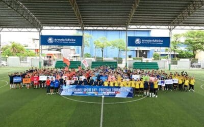 ภาคธุรกิจประกันชีวิตจัดการแข่งขันฟุตบอลกระชับมิตรเสริมสร้างความสัมพันธ์บุคลากร