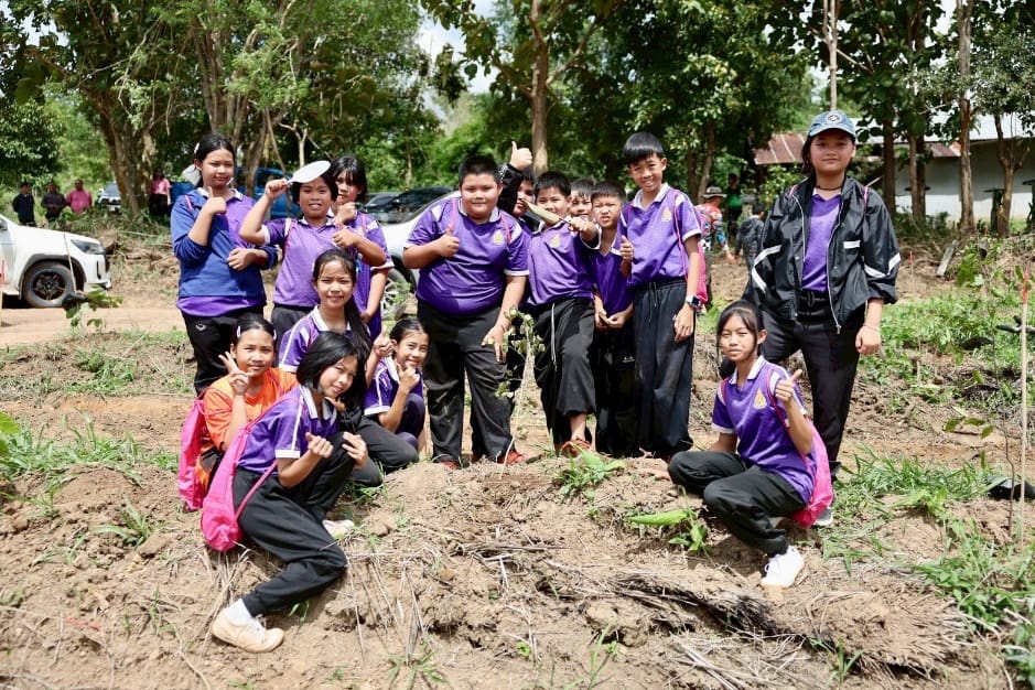 ออมสิน ขยายผลปลูกป่าอีก 2,500 ไร่ จ.เลย ในโครงการ “ปลูกป้องโลก” ตามแผน Net Zero 2050