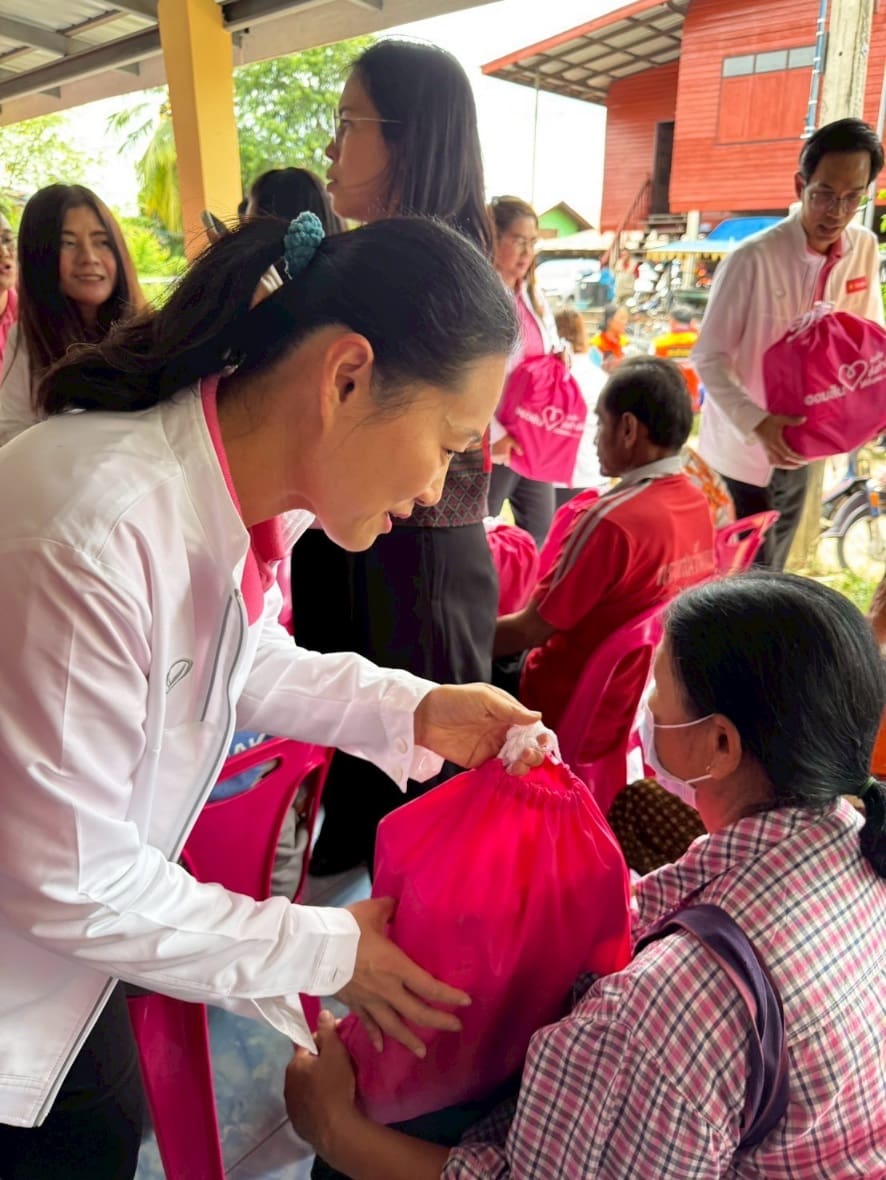 ออมสินส่งความห่วงใยต่อเนื่อง นำถุงยังชีพช่วยเหลือผู้ประสบอุทกภัย ในพื้นที่ จ.อุตรดิตถ์ และ จ.พิษณุโลก

