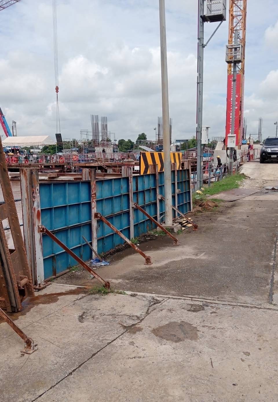 กปน. ลงพื้นที่ตรวจโรงสูบน้ำดิบสำแล เตรียมการเฝ้าระวังและป้องกันน้ำท่วม