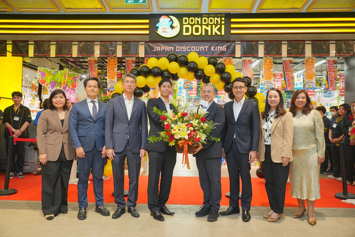 สิ้นสุดการรอคอย! เซ็นทรัล เวสต์เกต ต้อนรับ ‘ดอง ดอง ดองกิ’ สาขาแรกของย่าน พร้อมโซนใหม่ “Self-Pick Sushi & Cake” ครั้งแรกในไทย ครบทุกความเป็นญี่ปุ่นในที่เดียว