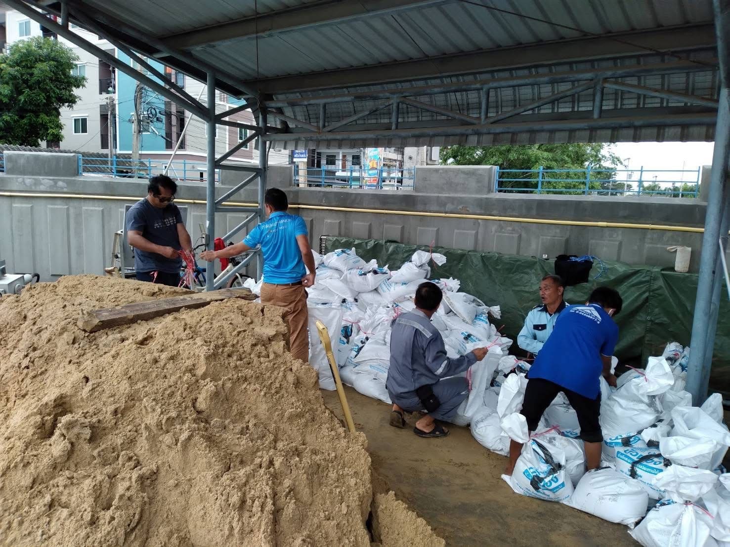 กปน. ลงพื้นที่ตรวจโรงสูบน้ำดิบสำแล เตรียมการเฝ้าระวังและป้องกันน้ำท่วม