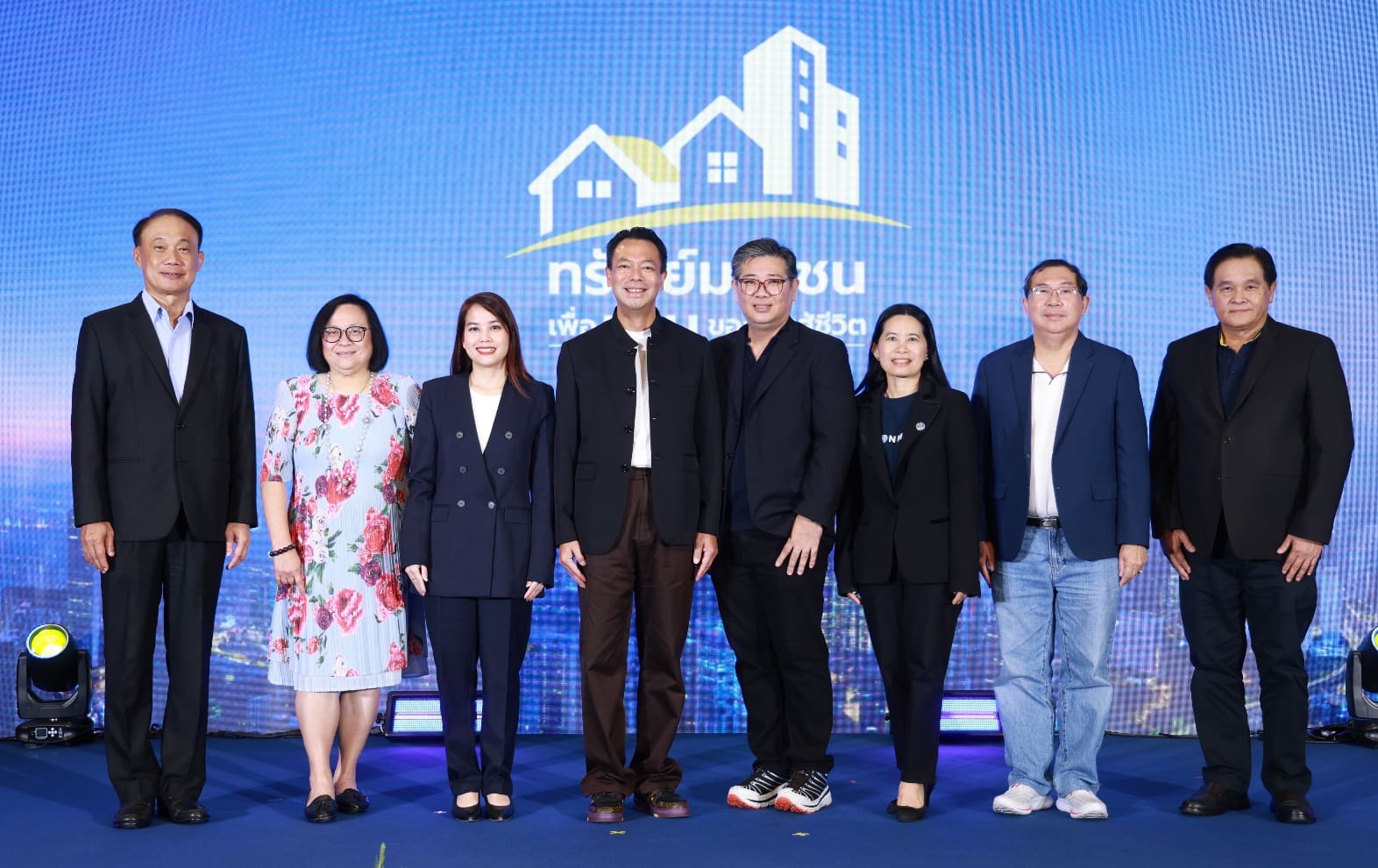 พลาดไม่ได้!! BAM เปิดตัวโครงการ “ทรัพย์มหาชน” เพื่อบ้านของคนสู้ชีวิต
จัดเต็มที่อยู่อาศัยตอบโจทย์คนรายได้น้อย ไม่มีเงินเดือนประจำก็ผ่อนได้ เริ่มต้นแค่ 500 บาท ต่อเดือน

