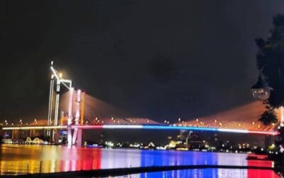 กทพ. เปิดไฟประดับ “สะพานทศมราชัน” เทิดพระเกียรติ “พระบาทสมเด็จพระบรมชนกาธิเบศร มหาภูมิพลอดุลยเดชมหาราช บรมนาถบพิตร” เนื่องในวันนวมินทรมหาราช 13 ตุลาคมนี้