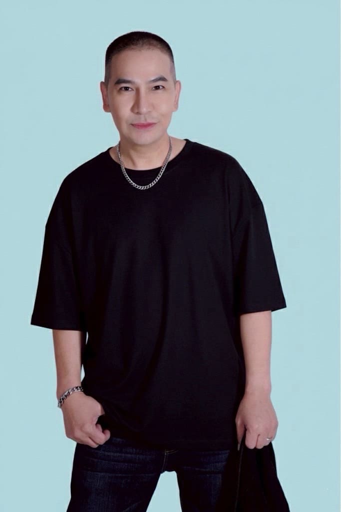จากผู้บริหารสู่ศิลปิน “อาร์ต – วศิน วรรณพฤกษ์” ศิลปินหน้าใหม่ค่าย “Alley1 Records ”  เปิดตัวเพลงซิงเกิลแรก “Thank You” 10 วัน 100,000 วิว