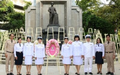 ออมสิน ร่วมพิธีวางพวงมาลา “วันปิยมหาราช”