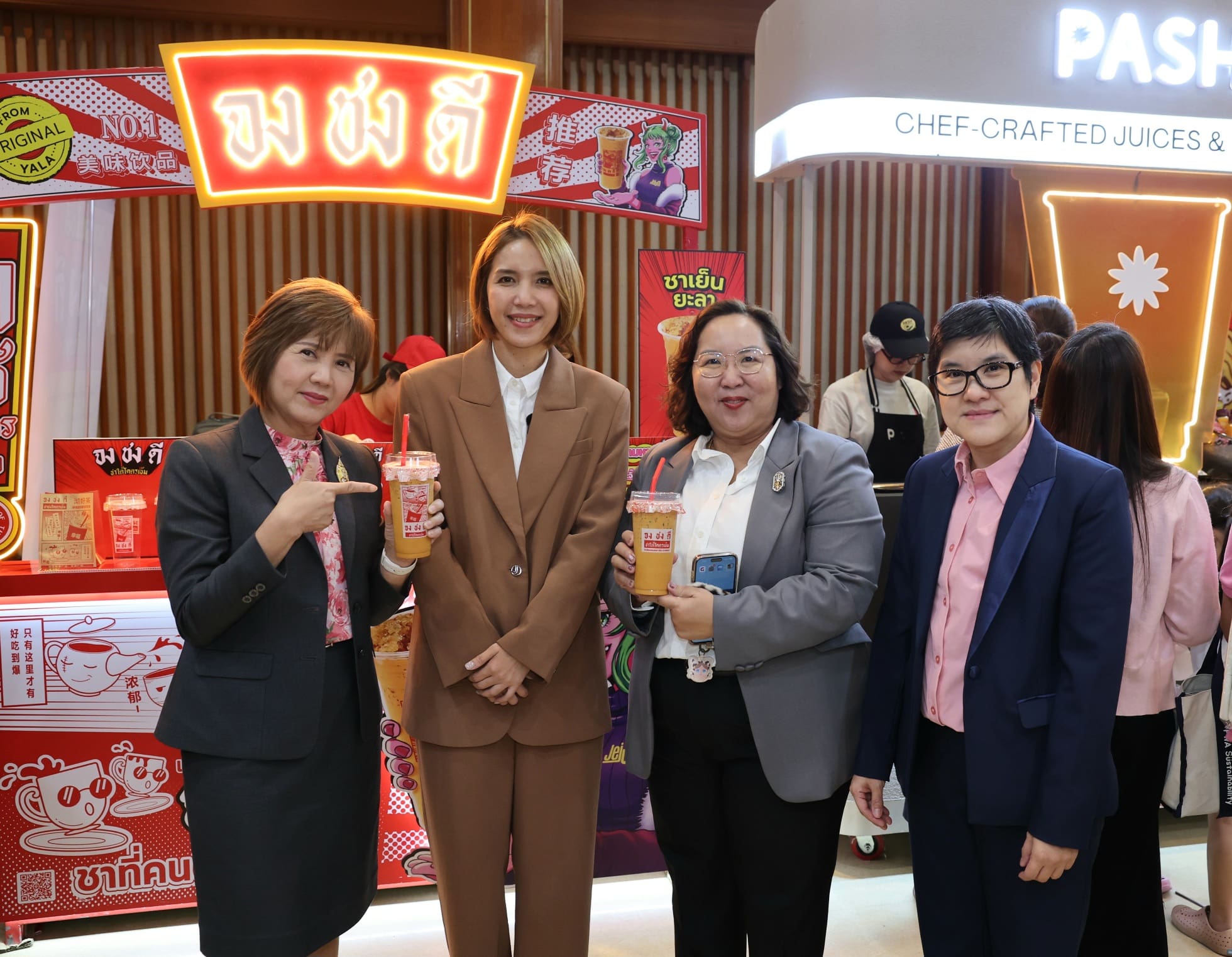 ออมสิน ปั้นแฟรนไชส์ไทย ผ่าน “GSB Smart Franchise 2025” ปี 4 ตามภารกิจธนาคารเพื่อสังคม
ยกระดับศักยภาพผู้ประกอบการ พร้อมมอบรางวัล 10 สุดยอดแฟรนไชส์ต้นแบบ