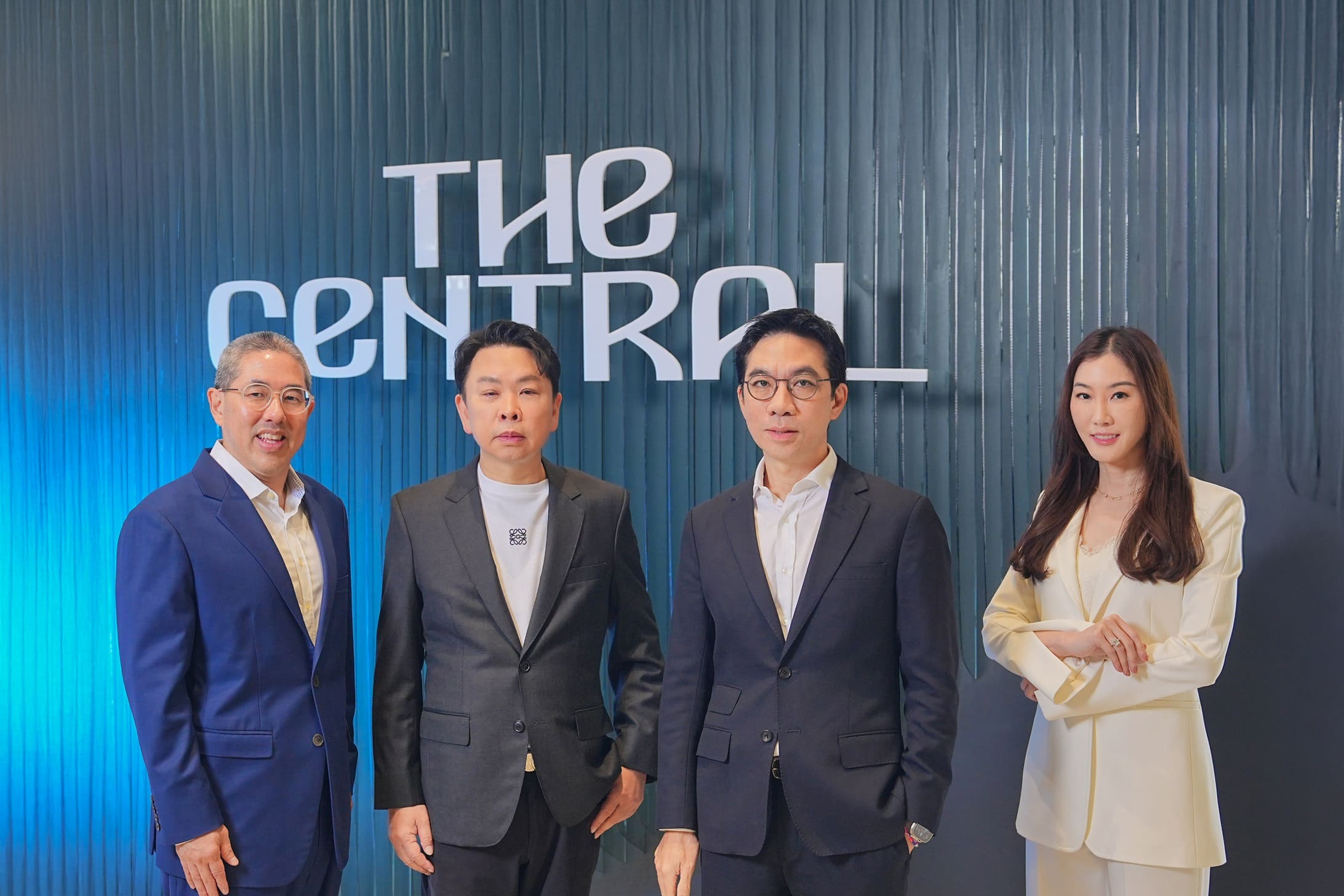 เซ็นทรัลพัฒนา เผยเมกะโปรเจ็กต์ ‘The Central’ พหลโยธิน ศูนย์การค้าแฟล็กชิพแห่งอนาคต มูลค่า 21,000 ล้านบาท ตอกย้ำการเป็นแลนด์มาร์กสำคัญแห่งใหม่ ช่วยยกระดับกรุงเทพฯ และประเทศไทยสู่ระดับโลก