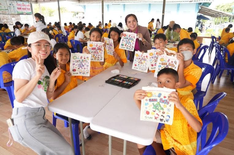 SAM 25 ปี AMC แห่งรัฐ เดินหน้าโครงการพื้นที่ความสุขเพื่อชุมชนต่อเนื่องครั้งที่ 2               บริจาคที่ดิน-จัดกิจกรรม CSR ให้แก่โรงเรียนชุมชนวัดหนองโพ จ.ราชบุรี