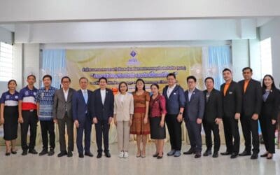 “ประกันติดโล่” ร่วมมือ คปภ. บ่มเพาะความรู้ด้านประกันภัย พร้อมมอบหมวกกันน็อก ให้เยาวชนใน จ.สมุทรสงคราม