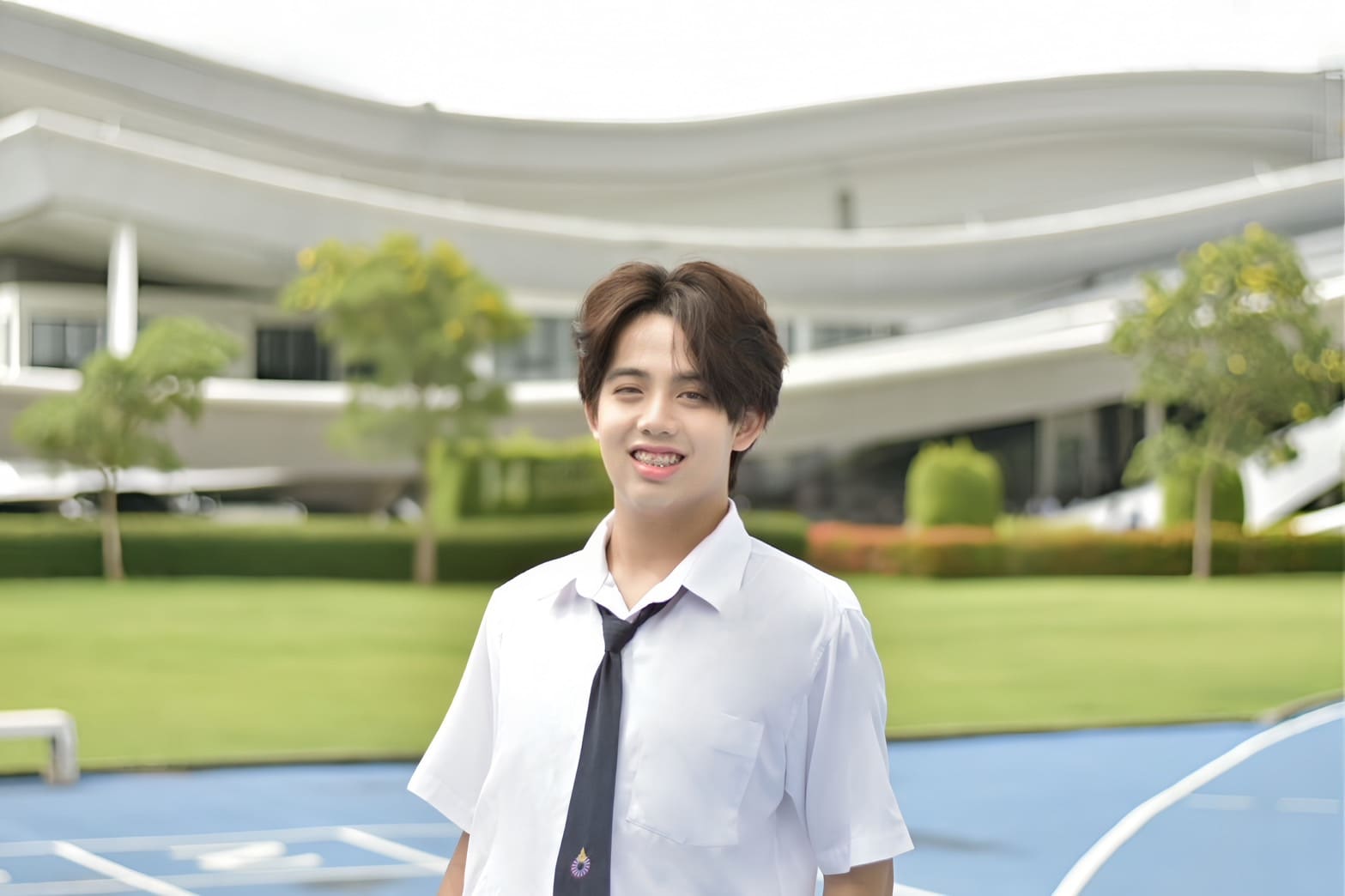 เปิดวาร์ป “นพ” เฟรชชี่หัวใจครูจากศิลปศาสตร์ ม.รังสิต

กับความฝันที่อยากสร้างแรงบันดาลใจผ่านภาษาอังกฤษ