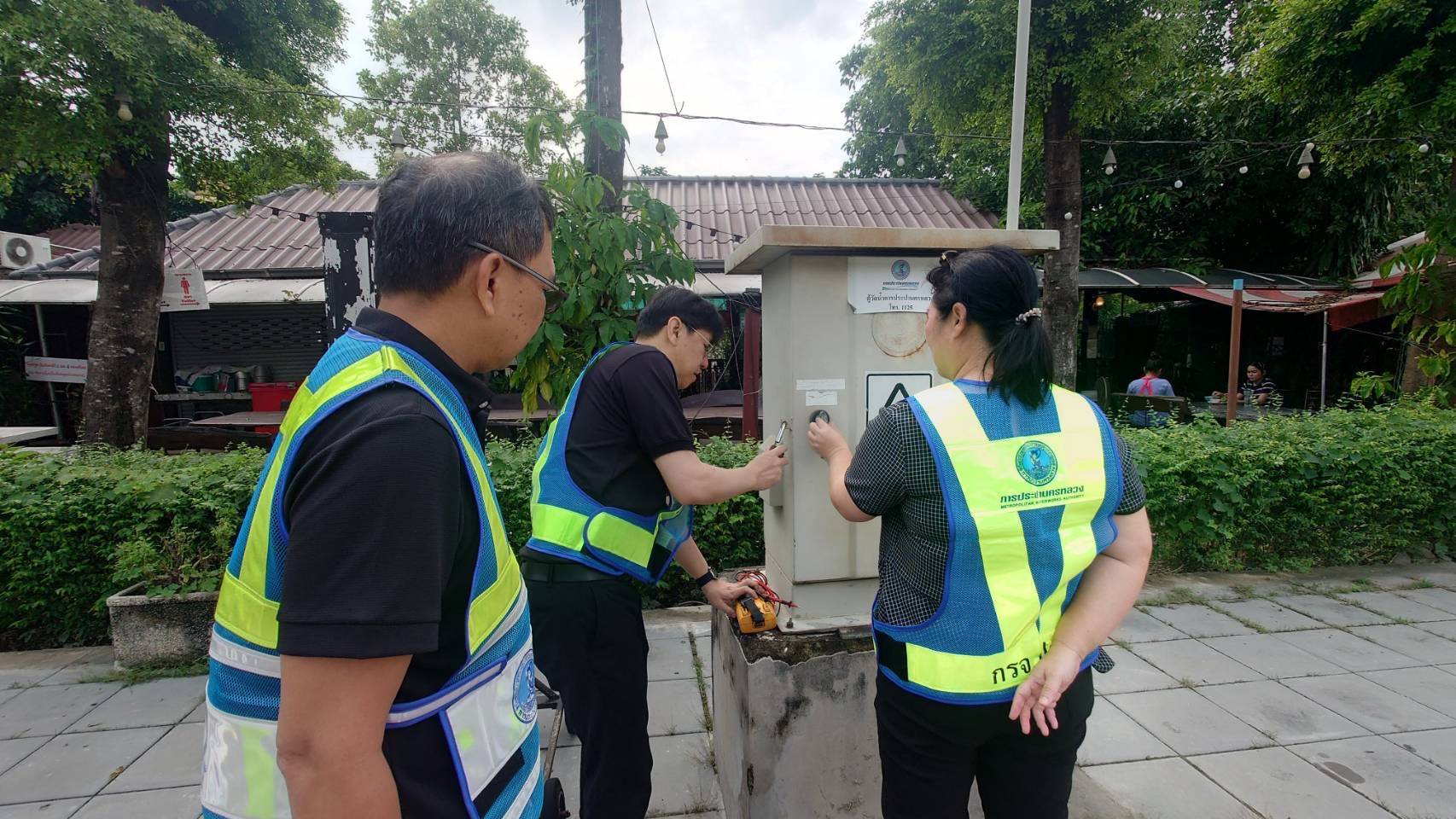 กปน. เดินหน้าตรวจสอบความปลอดภัยของอุปกรณ์ต่าง ๆ ในพื้นที่เสี่ยงประสบอุทกภัย
เพื่อสร้างความปลอดภัย และคลายความกังวลให้แก่ประชาชนในพื้นที่รับผิดชอบ 3 จังหวัด