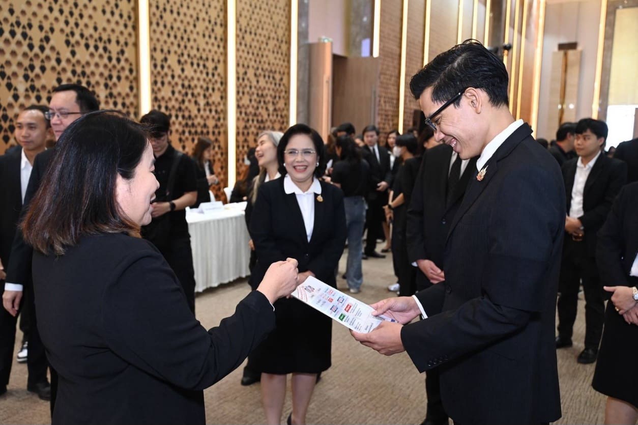 “กอช. มุ่งส่งเสริมการออมให้ผู้ประกอบอาชีพอิสระมีเงินใช้หลังเกษียณมอบรางวัลส่งเสริมการออมยอดเยี่ยม ประจำปี 2568 แก่หน่วยงานเครือข่าย เนื่องในวันออมแห่งชาติ”