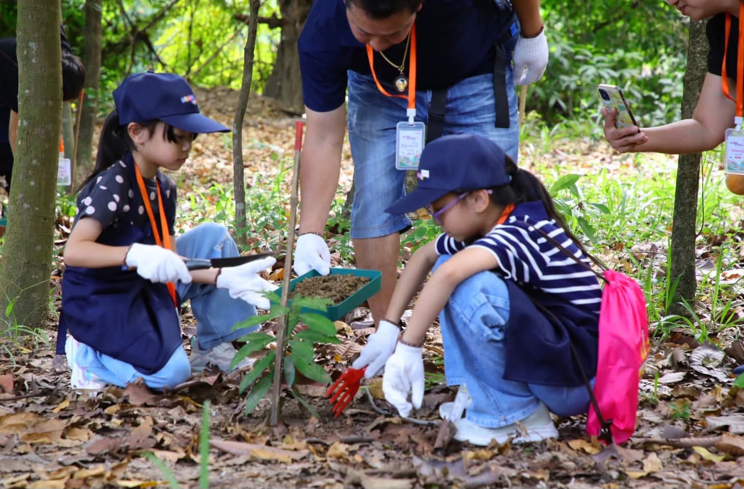 ออมสิน จัด " Smart Junior Camp " นำเยาวชนลูกค้าเงินฝาก ทัศนศึกษาสร้างแรงบันดาลใจการออมควบคู่หัวใจรักษ์โลก
