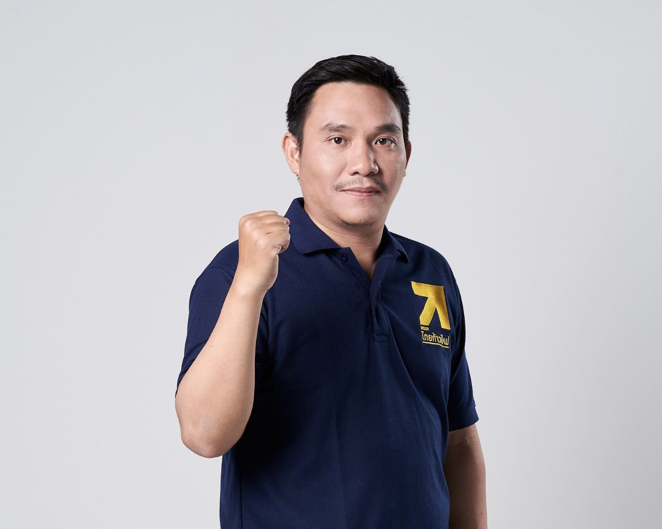 “ธนกร” ไทยก้าวใหม่ ชื่นชม “หมอนทองวิทยาคม” สะท้อนพลังเด็กต่างจังหวัด เชื่อ “โอกาส” คือกุญแจพัฒนาศักยภาพเยาวชนไทยวอนทุกฝ่ายร่วมสนับสนุน
