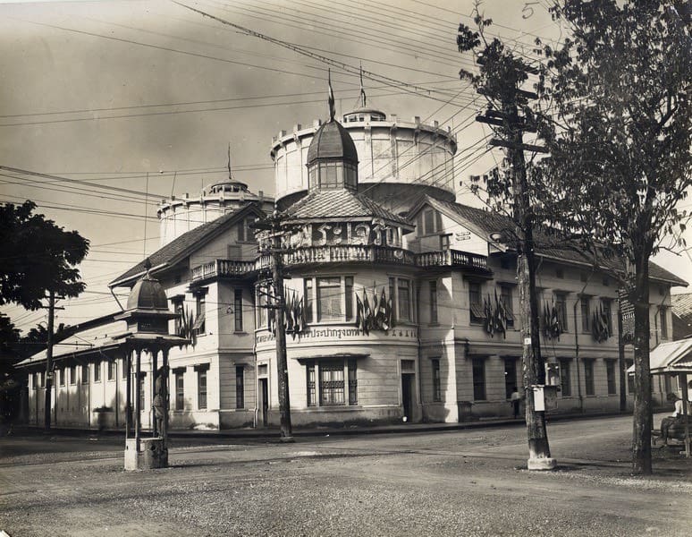 111 ปี ประปาไทย  กปน. มุ่งมั่นรักษามาตรฐาน “น้ำประปาดื่มได้”
ส่งมอบน้ำประปาคุณภาพสู่ประชาชน